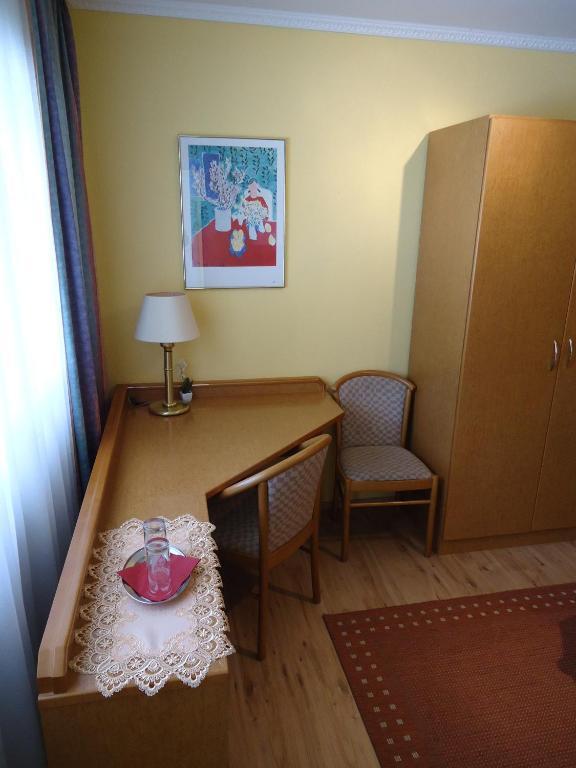 Hotel Ottersleben Magdeburg Bilik gambar